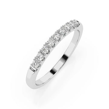Expert Tips for Designing A Distinctive UK Engagement Ring - Prestige Stones