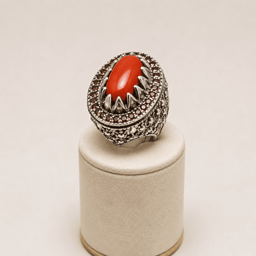 Ultimate Guide to Customising Your UK Engagement Ring on Budget - Prestige Stones