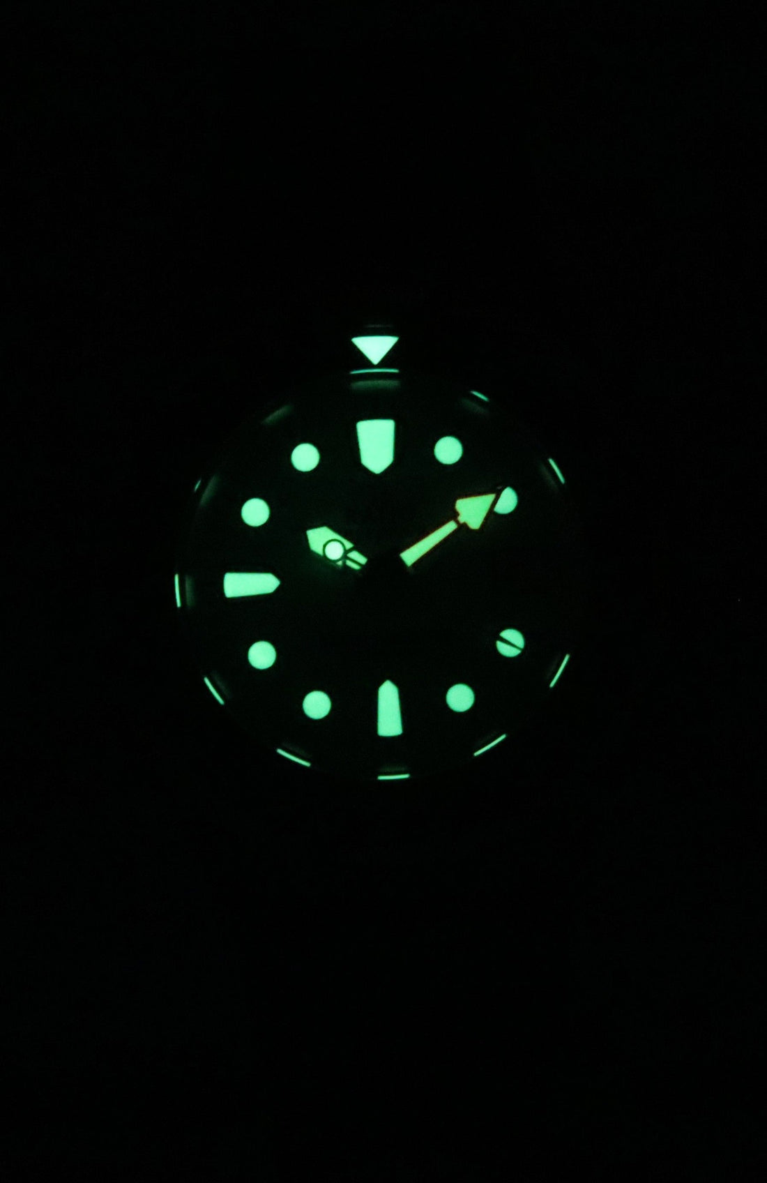 Ratio FreeDiver Version 02 Helium Safe 1000M Sapphire Quartz Mint Green Dial 1038EF102V-GRN-V02 Men's Watch