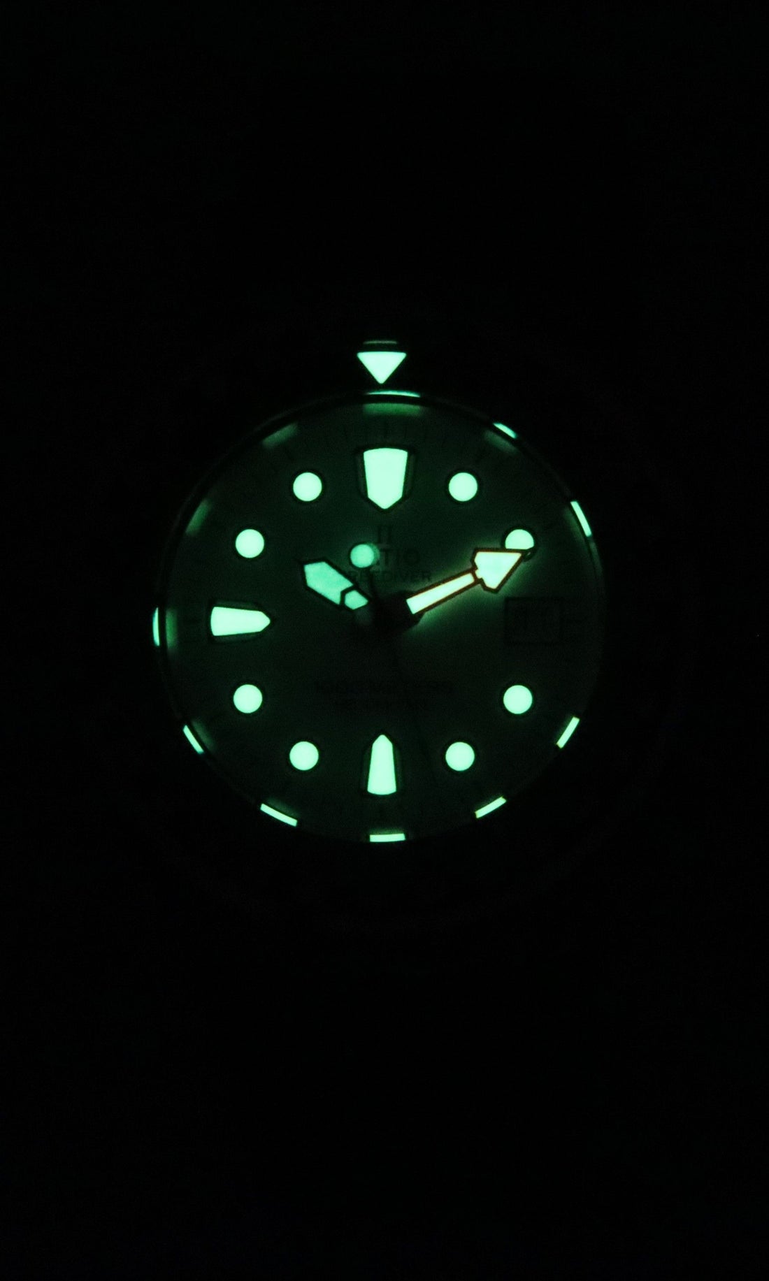 Ratio FreeDiver Helium Safe Sapphire Quartz White Dial 1038EF102V-WHT 1000M Men's Watch