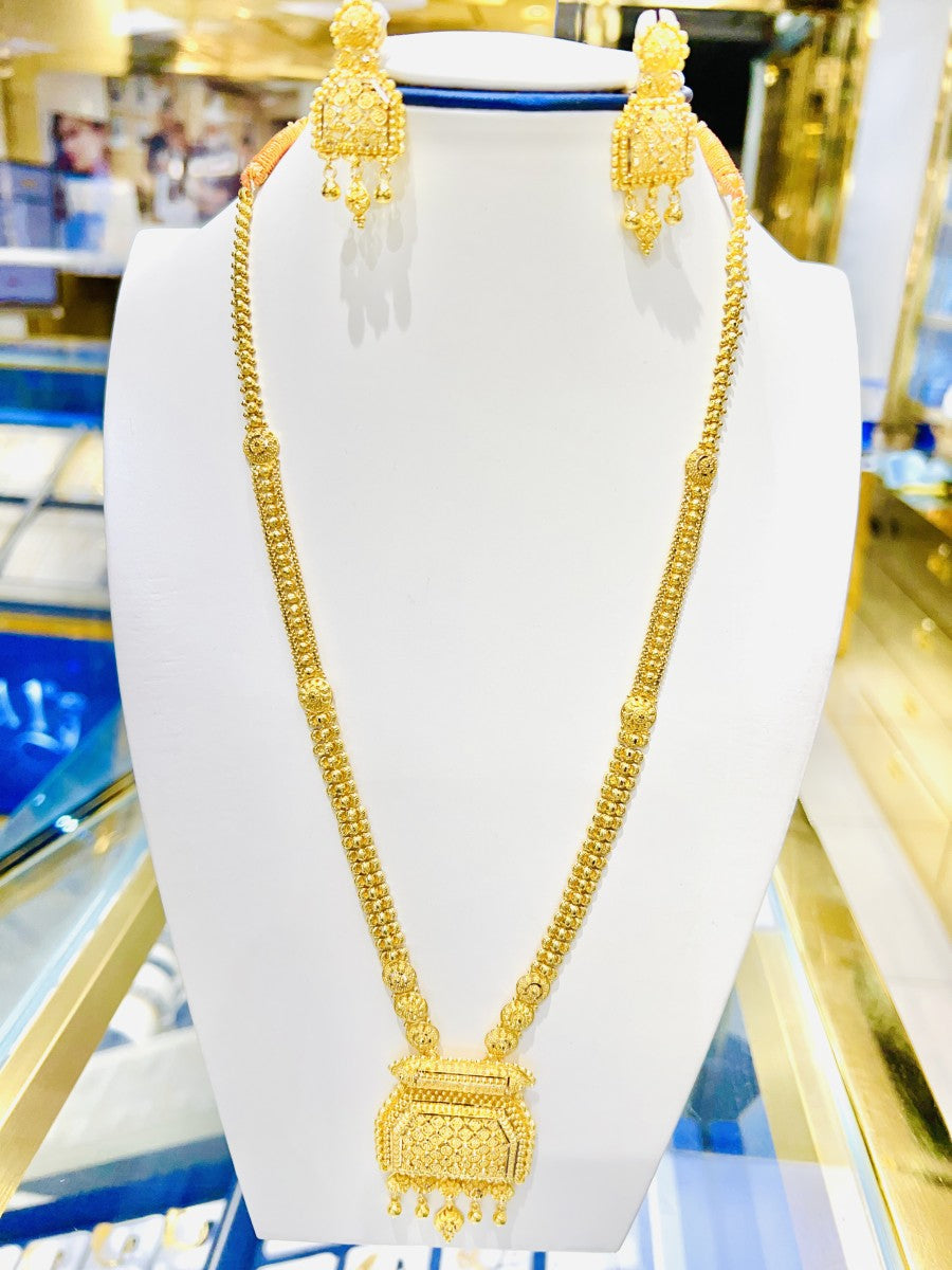 22carat Gold Rani Haar/Necklace Set - A116713
