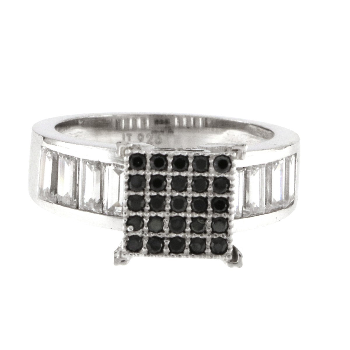 925 Sterling Silver Onyx Ring - A119047