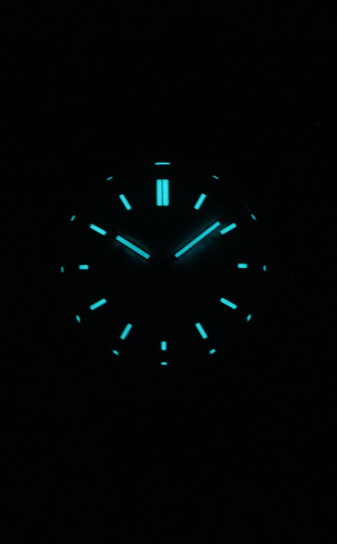 Bulova Racer Chronograph Stainless Steel Blue Dial Quartz 98B432 100M Men's Watch