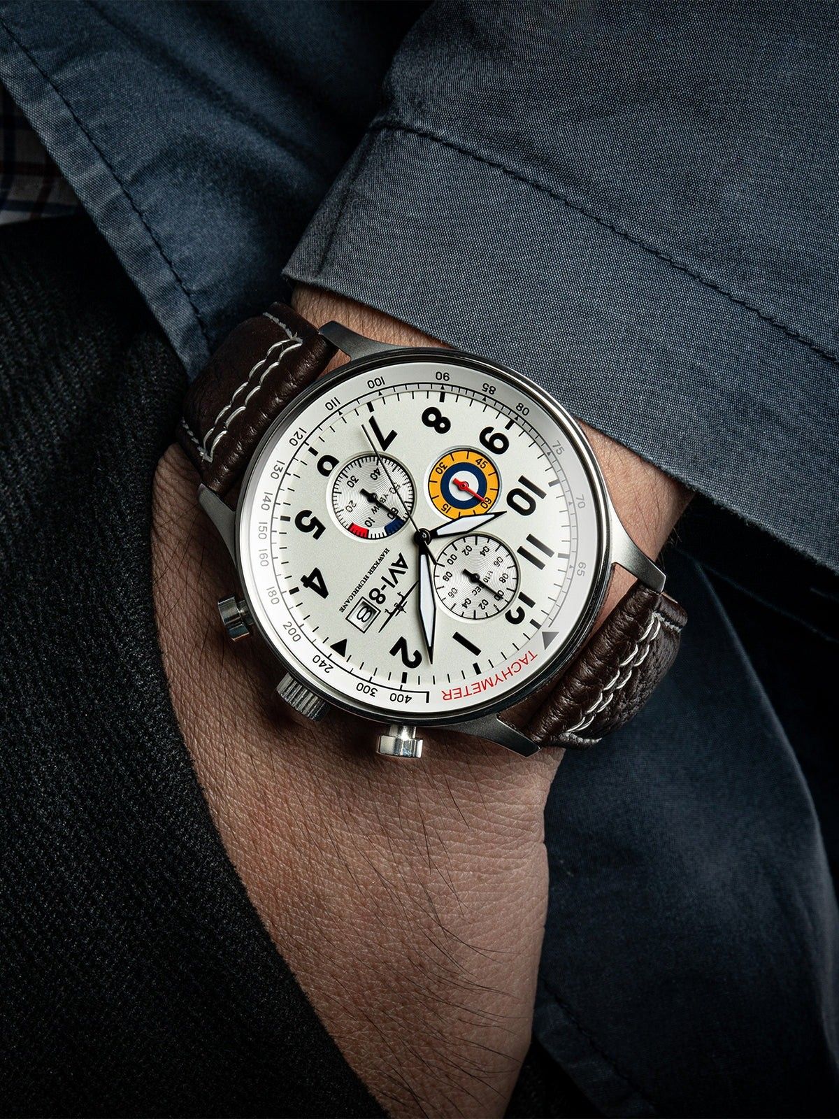AVI-8 Hawker Hurricane Classic Chronograph Classic White Dial Quartz AV-4011-01 Men's Watch