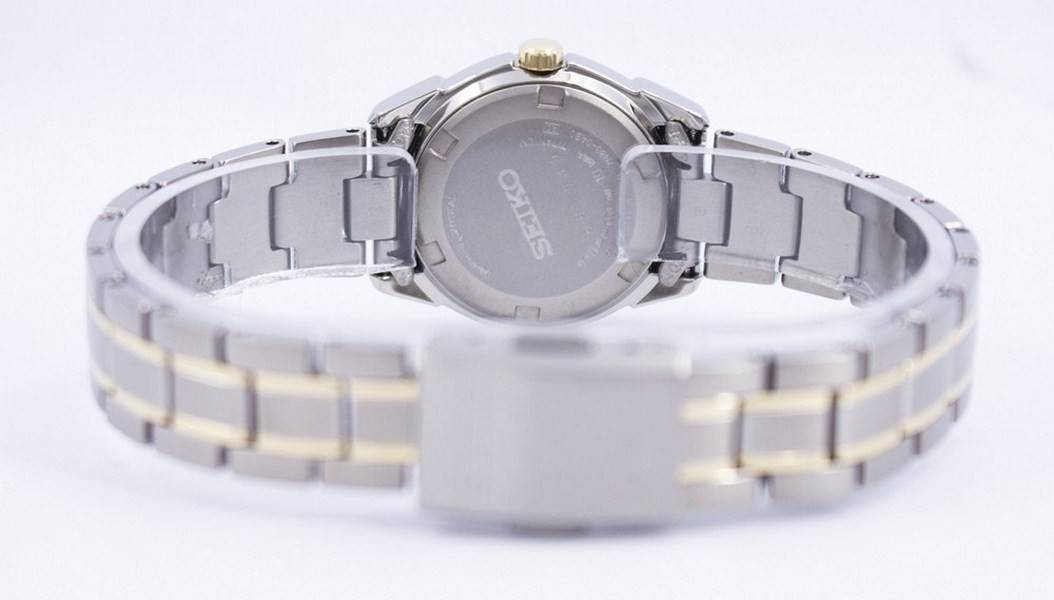 Refurbished Seiko Sapphire Titanium Quartz 100M SXA115 SXA115P1 SXA115P Women's Watch