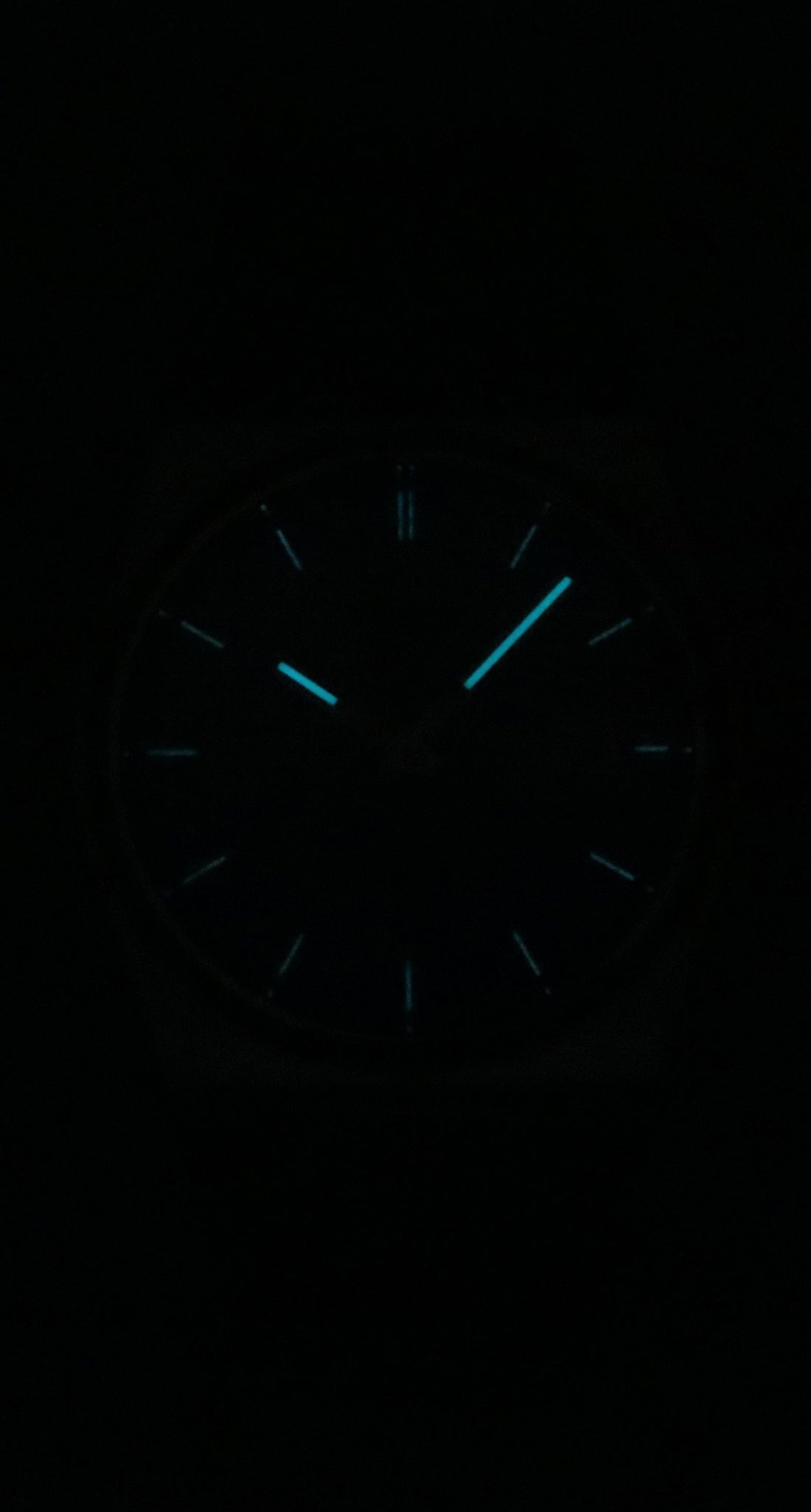 Tissot PRX Powermatic 80 Gradient Stainless Steel Ice Blue Chameleon Dial Automatic T137.407.11.351.01 100M Men's Watch
