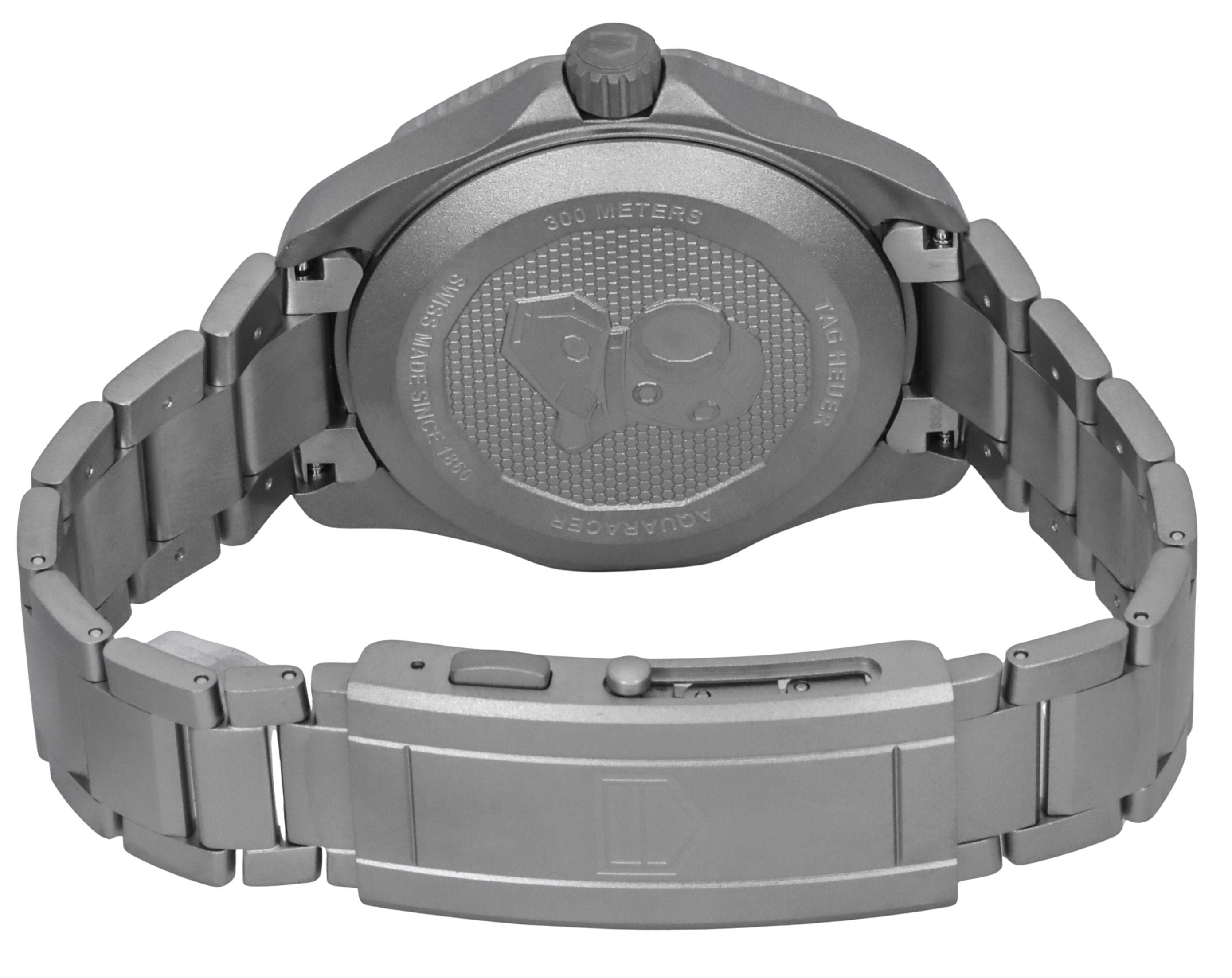 Tag Heuer Aquaracer Professional Date Titanium Green Dial Automatic Diver's WBP208B.BF0631 300M Men's Watch