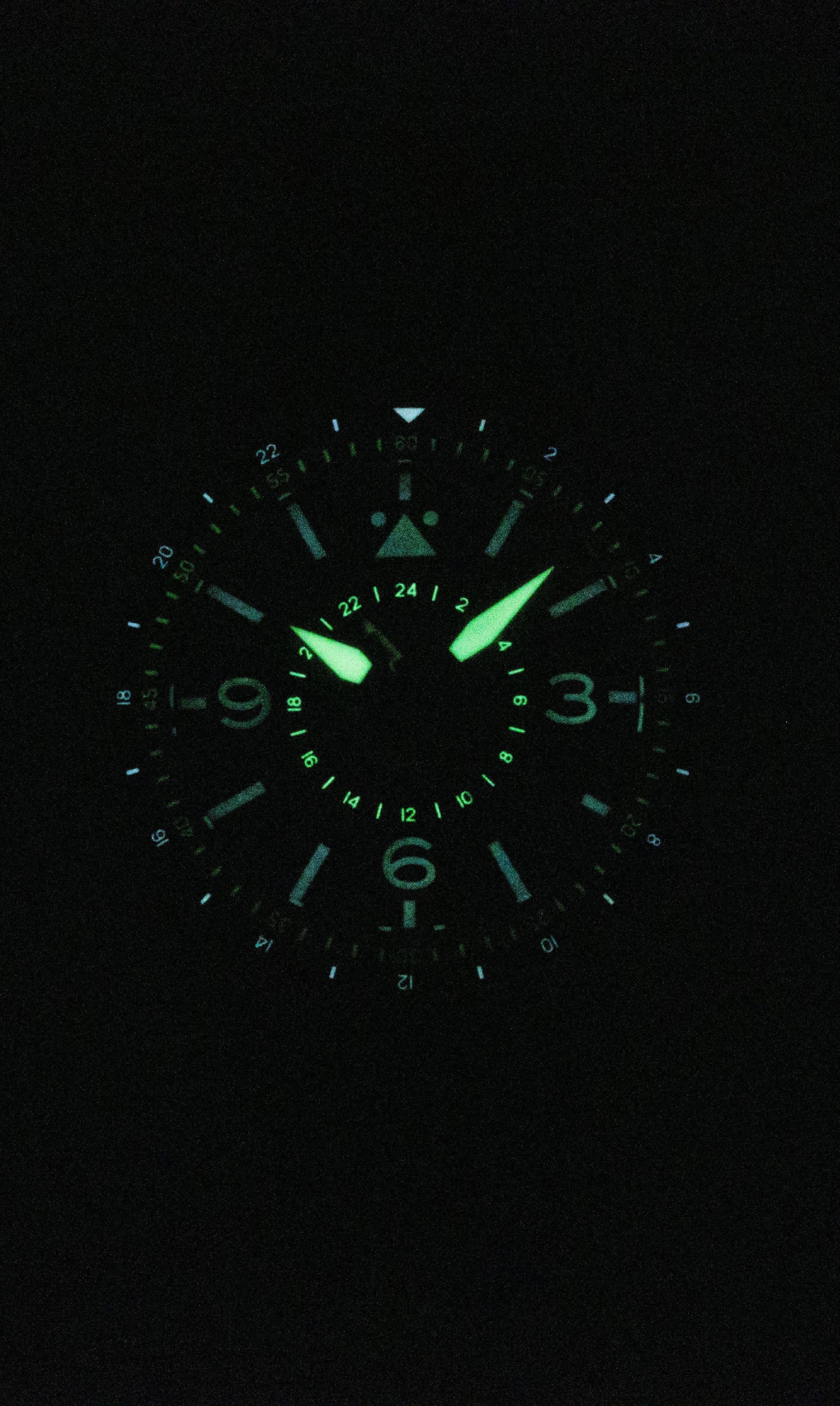 AVI - 8 Flyboy Airmaster GMT Leather Strap Engine Black Dial Automatic AV - 4128 - 01 Men's Watch - Prestige Stones