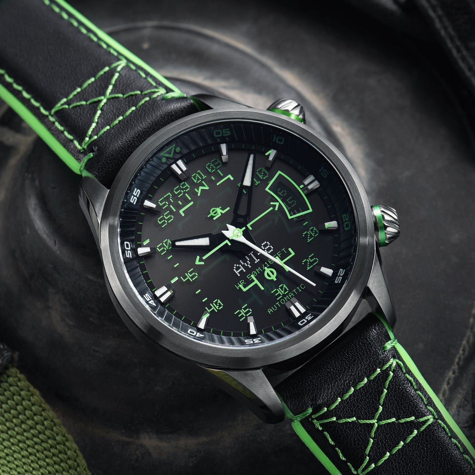 AVI - 8 Hawker Harrier HUD Leather Strap Gradient Black Dial Automatic AV - 4117 - 02 Men's Watch - Prestige Stones