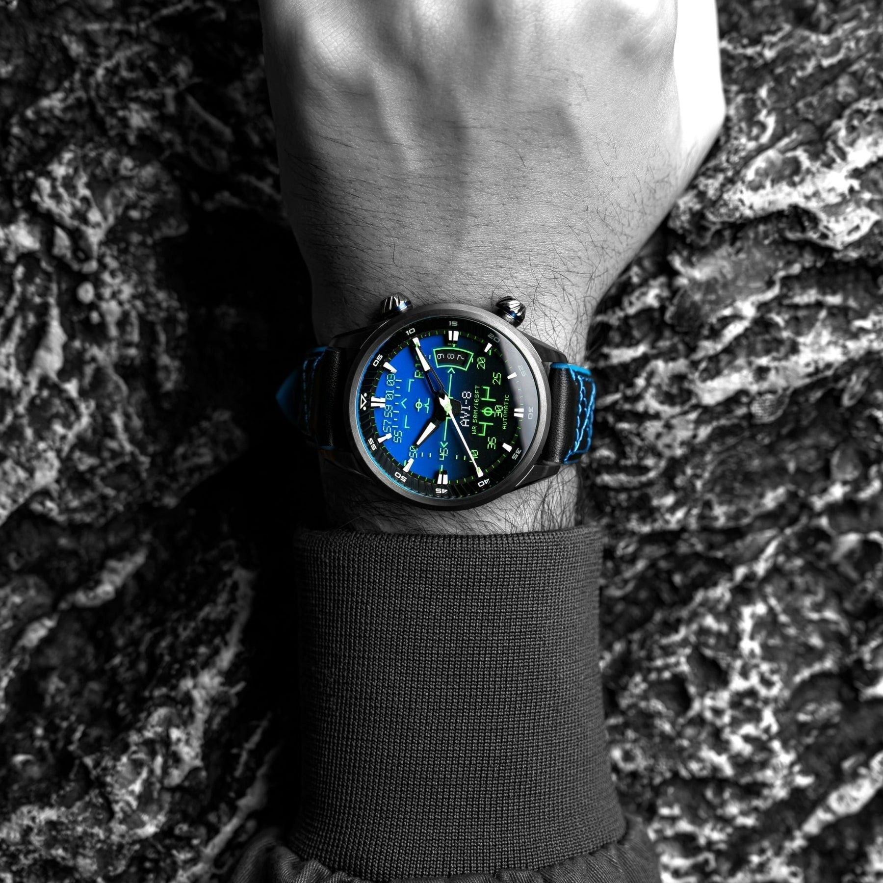 AVI - 8 Hawker Harrier HUD Leather Strap Gradient Blue Dial Automatic AV - 4117 - 01 Men's Watch - Prestige Stones