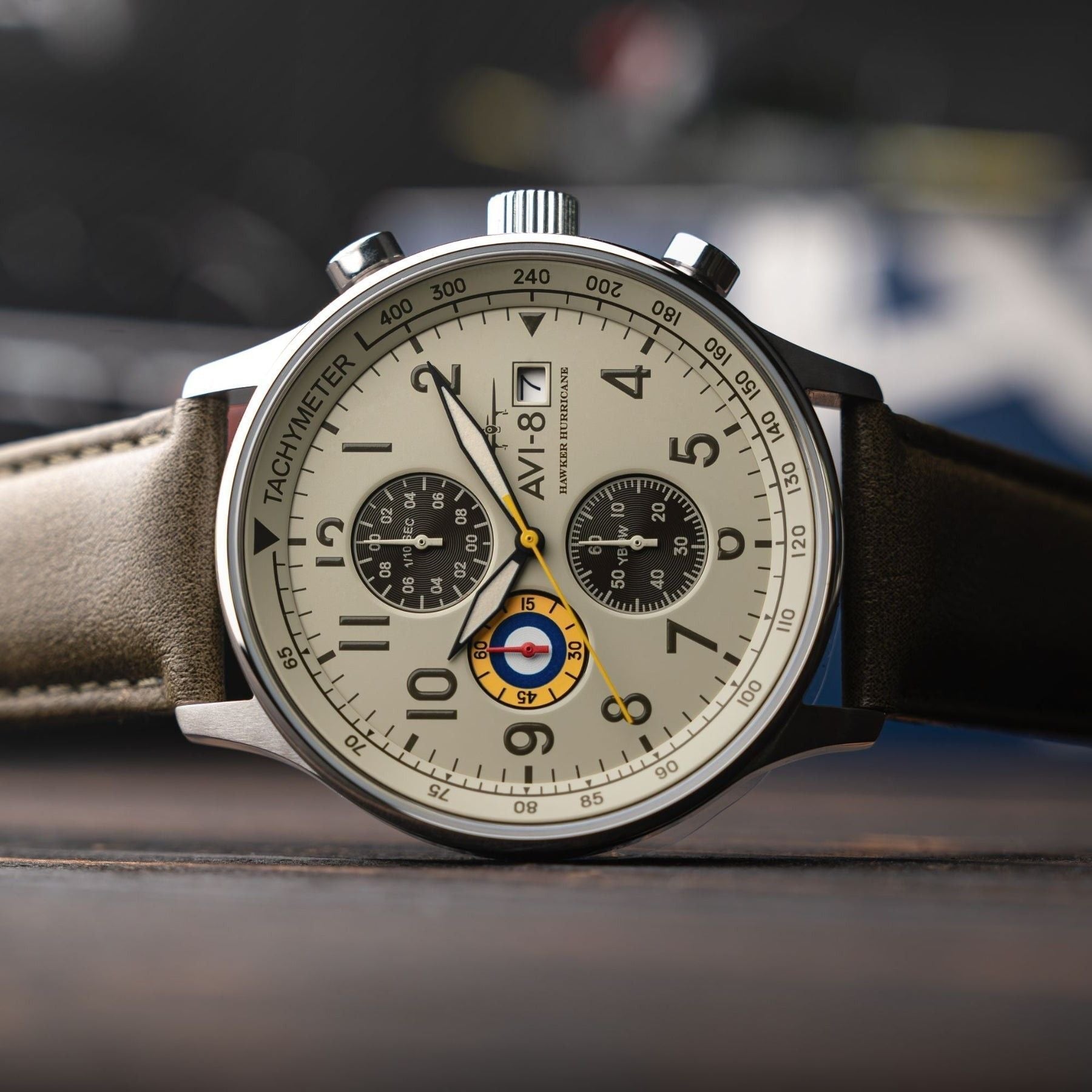 AVI - 8 Hawker Hurricane Classic Chronograph Khaki Dial Quartz AV - 4011 - 1B Men's Watch With Extra Strap - Prestige Stones