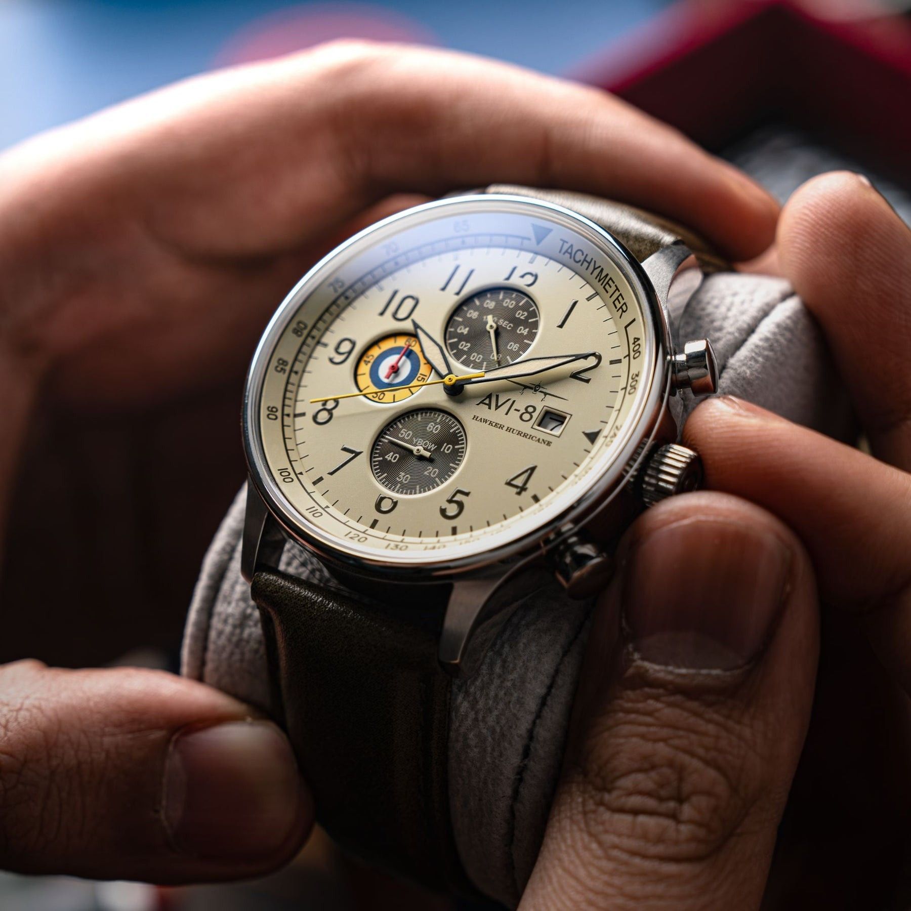 AVI - 8 Hawker Hurricane Classic Chronograph Khaki Dial Quartz AV - 4011 - 1B Men's Watch With Extra Strap - Prestige Stones