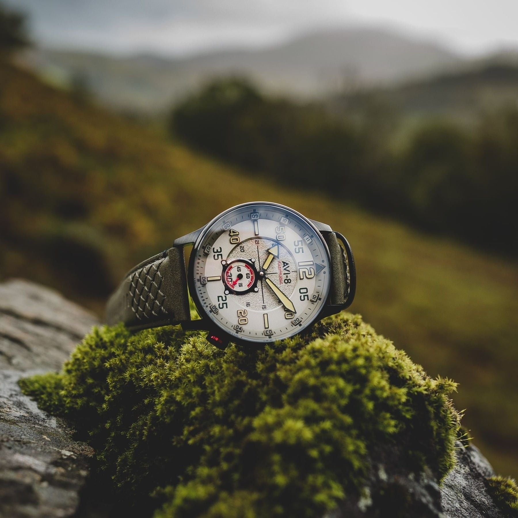 AVI - 8 Hawker Typhoon Baldwin Automatic Leather Strap Dark Khaki Dial AV - 4119 - 04 Men's Watch - Prestige Stones