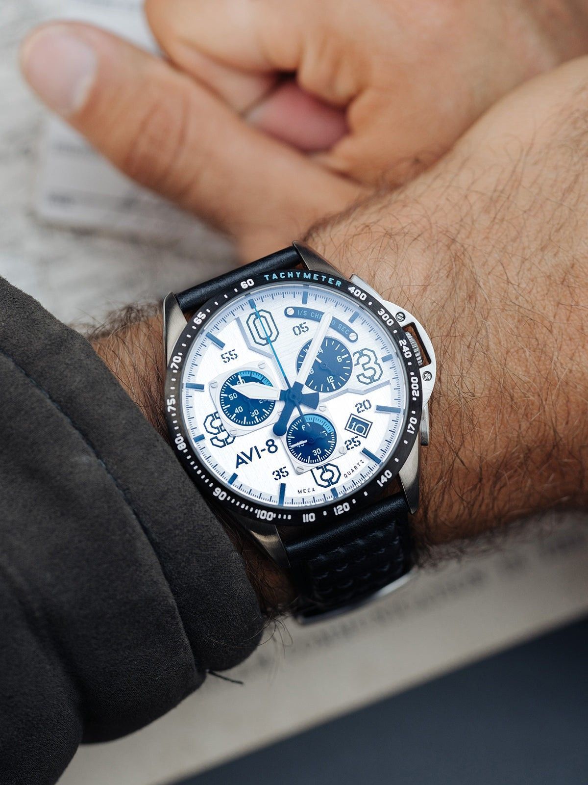 AVI - 8 P - 51 Mustang Command Pilot Blakeslee Chronograph Quartz AV - 4077 - 01 Men's Watch - Prestige Stones