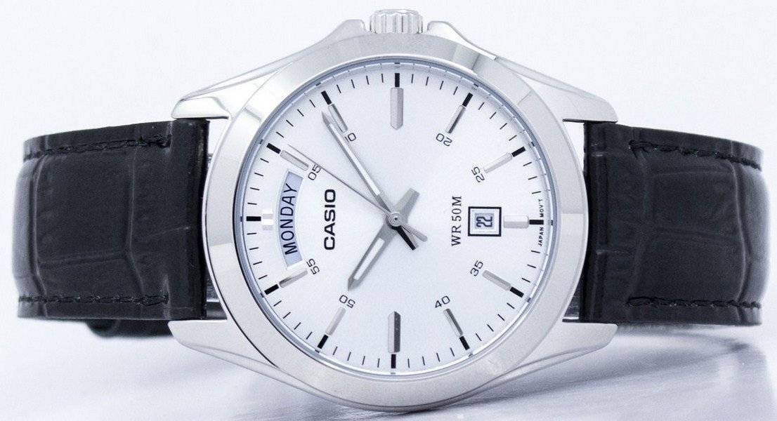 Casio Analog Silver Dial MTP - 1370L - 7AVDF MTP - 1370L - 7AV Men's Watch - Prestige Stones