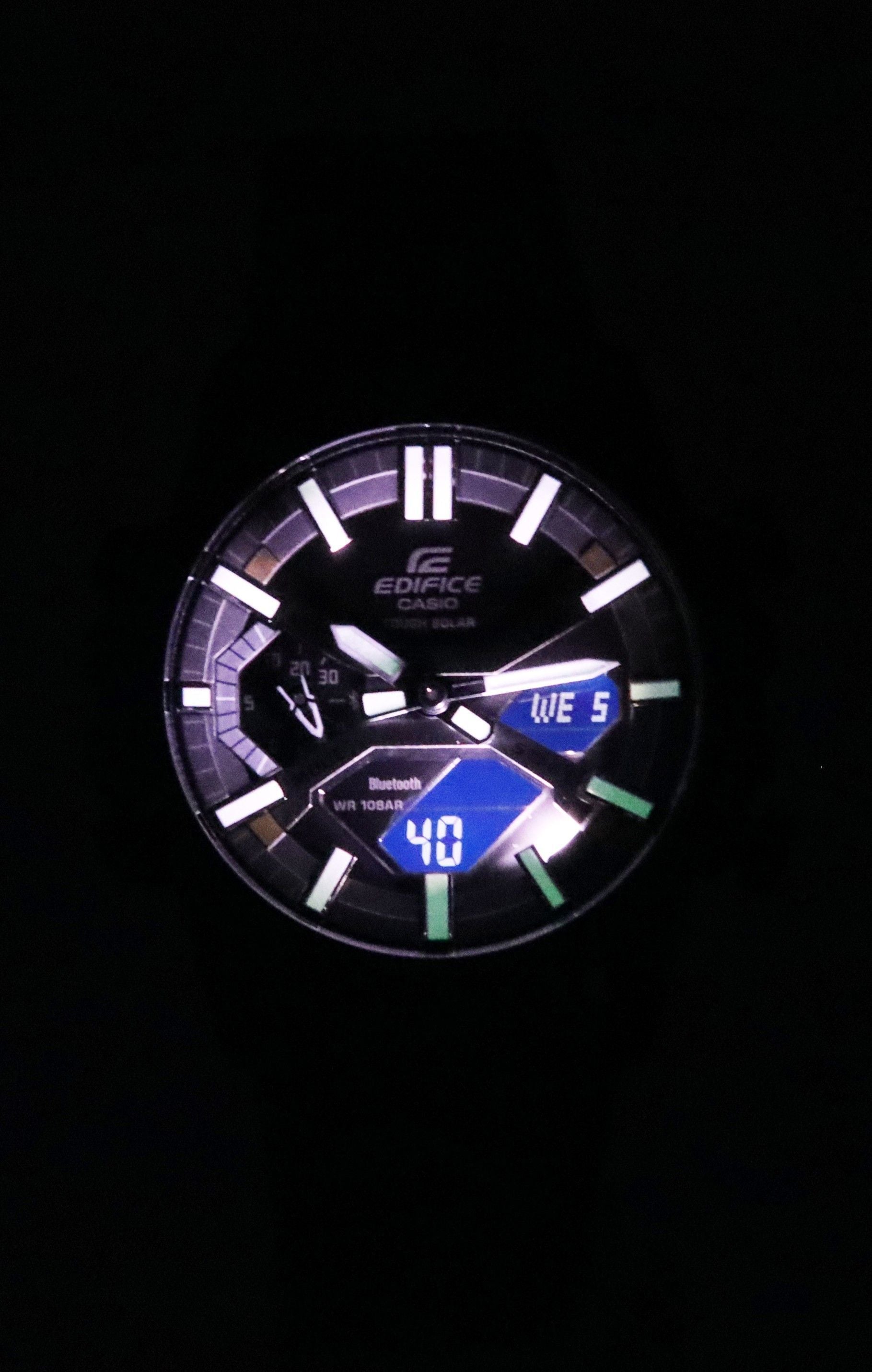 Casio Edifice Sospensione Analog Digital Smartphone Link Tough Solar ECB - 2000DC - 1B 100M Men's Watch - Prestige Stones