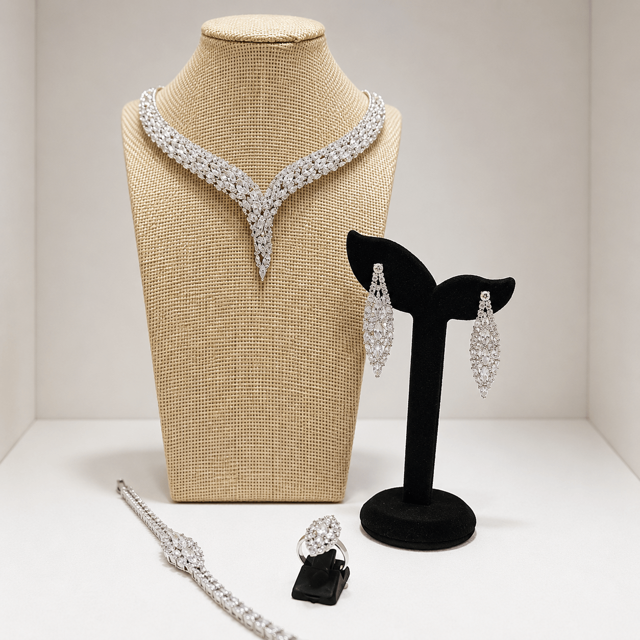 Imperial Ice Luxury Jewellery Set - Prestige Stones