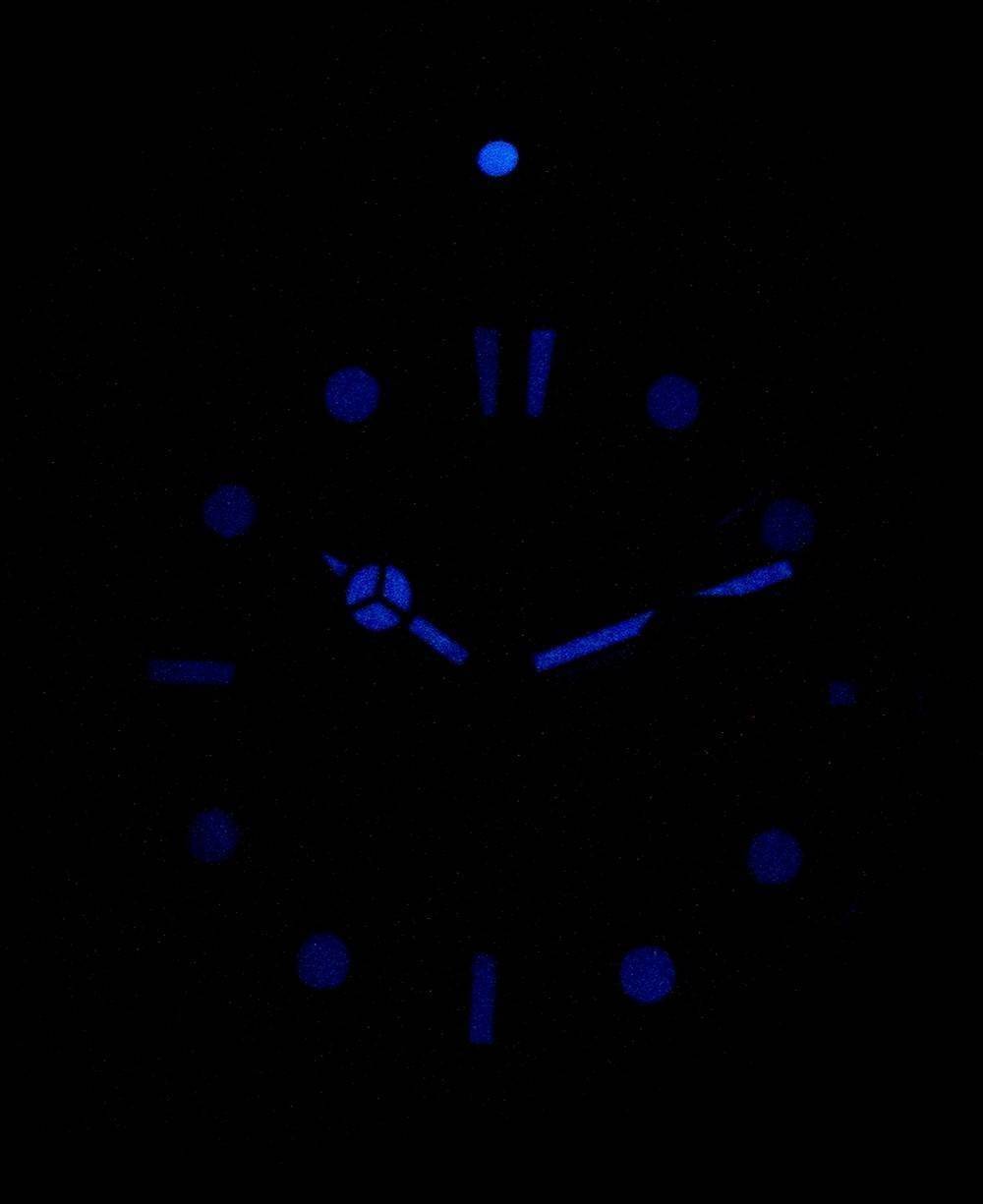 Invicta Pro Diver 30025 Quartz Men's Watch - Prestige Stones