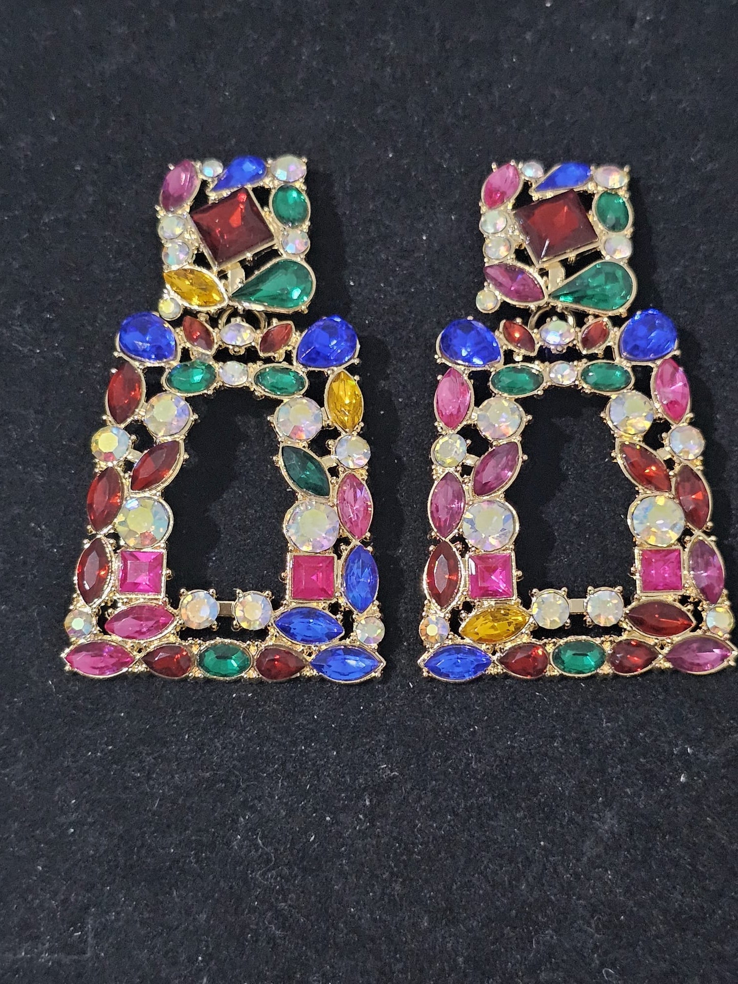Juran Rhinestone Geo Design Earrings – Multicolor - Prestige Stones