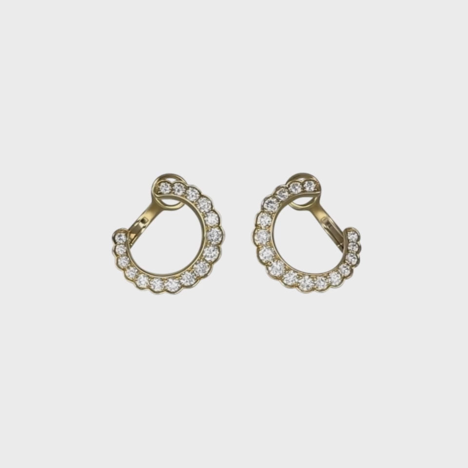 Scalloped Edge Round Diamond Huggies