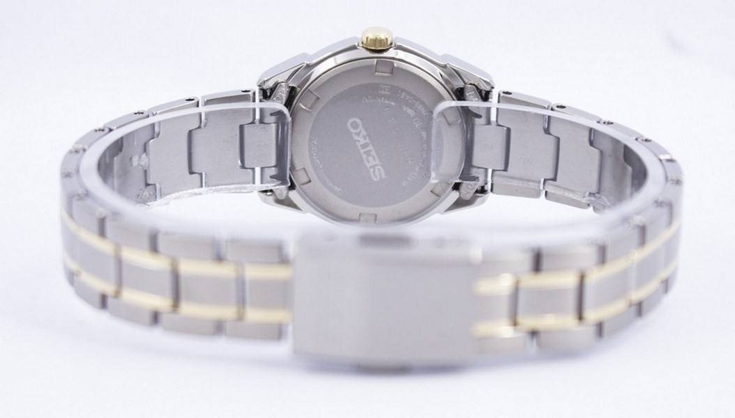 Refurbished Seiko Sapphire Titanium Quartz 100M SXA115 SXA115P1 SXA115P Women's Watch - Prestige Stones