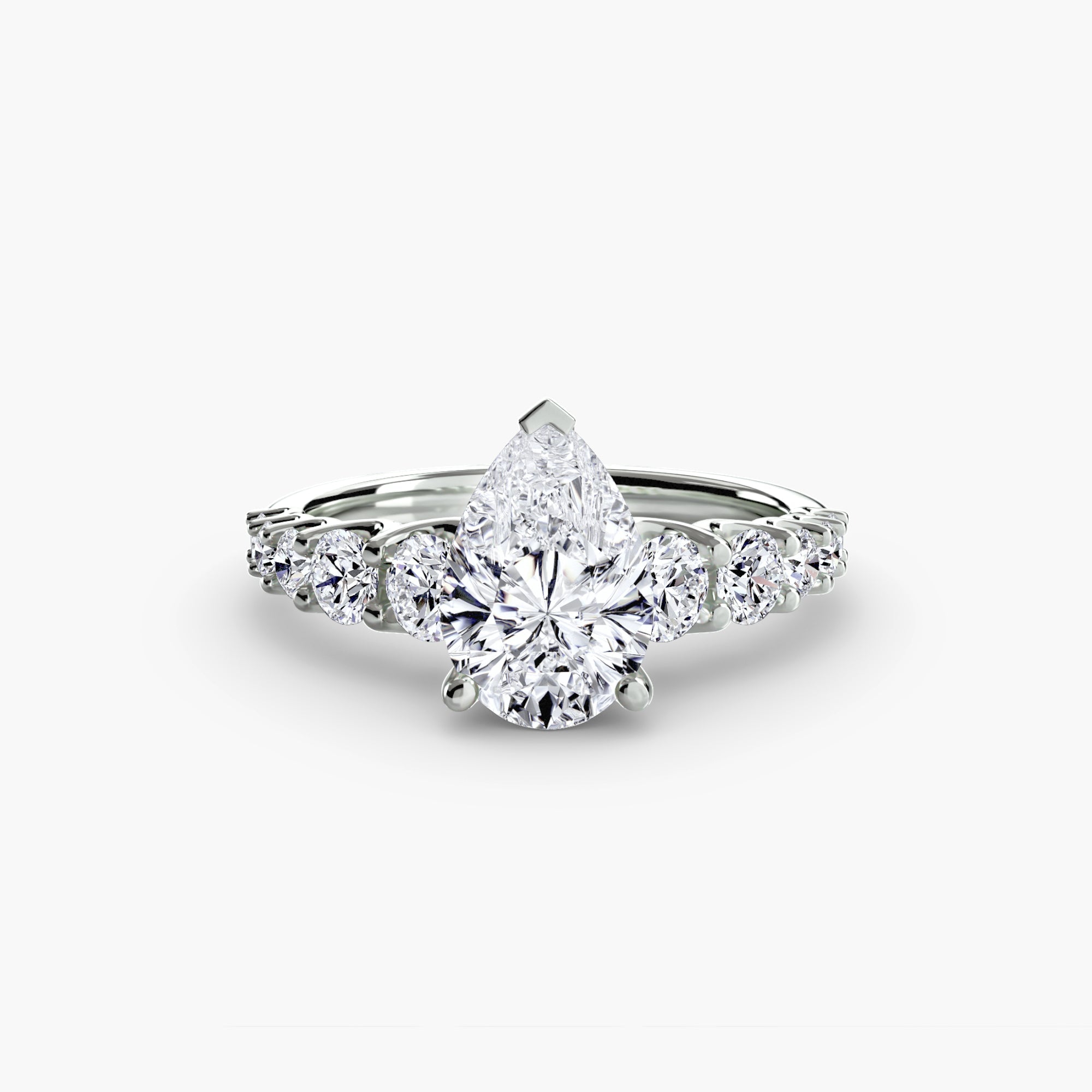 The Graduated Accent Ring - Prestige Stones