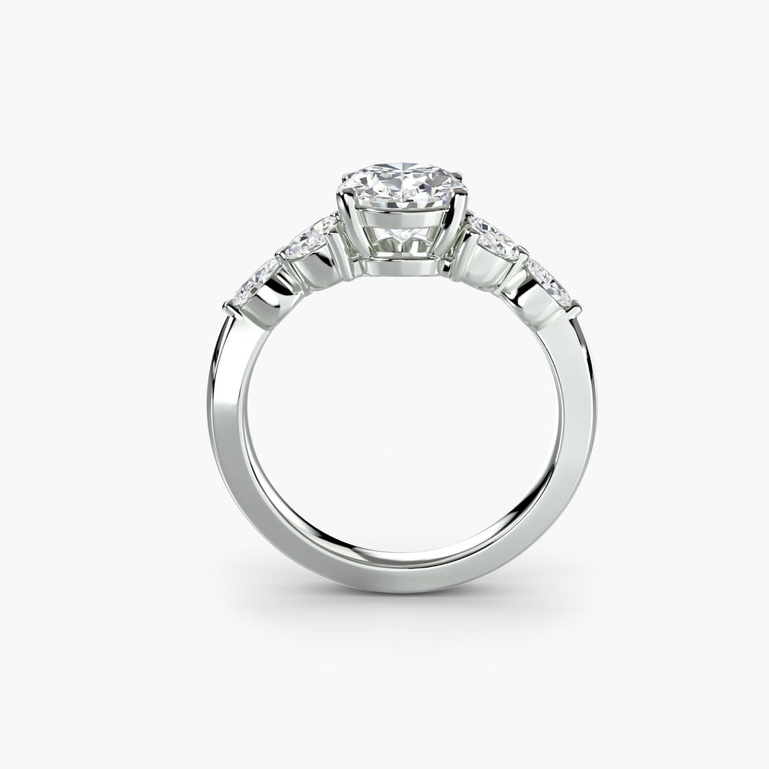 The Shoulder Cluster Ring - Prestige Stones